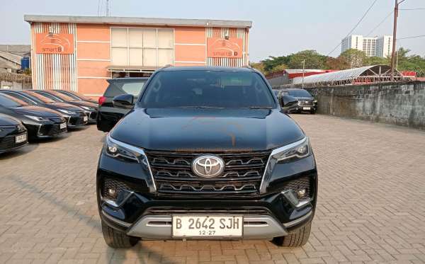 TOYOTA FORTUNER 2.8 VRZ