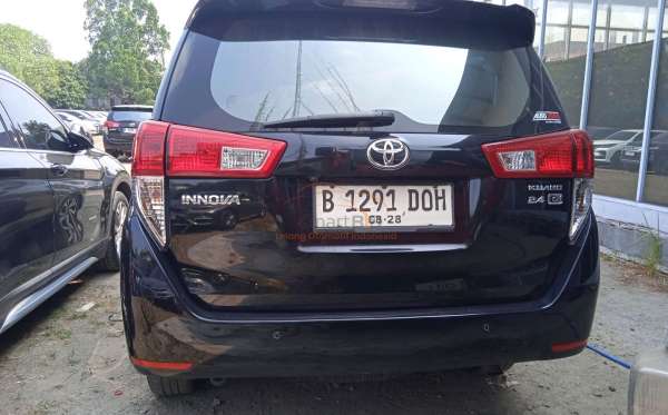 TOYOTA INNOVA 2.4 G