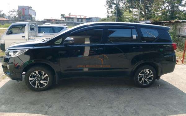 TOYOTA INNOVA 2.4 G
