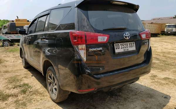 TOYOTA INNOVA 2.4 G