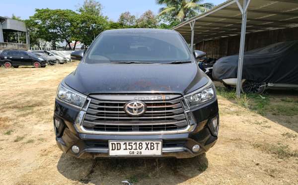 TOYOTA INNOVA 2.4 G