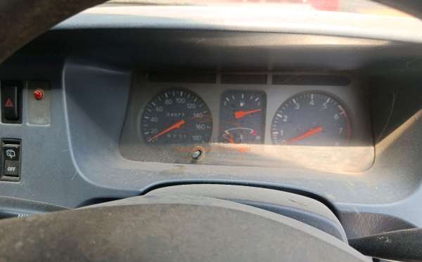 TOYOTA KIJANG UF 81
