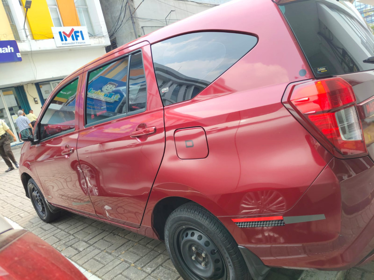 DAIHATSU SIGRA