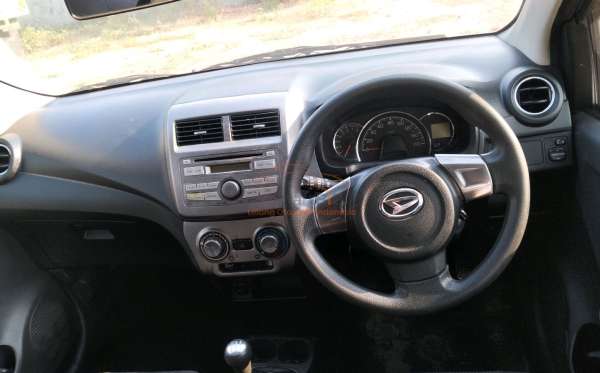 DAIHATSU AYLA 1.0 X