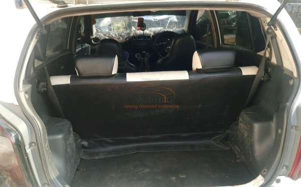 DAIHATSU AYLA M MT