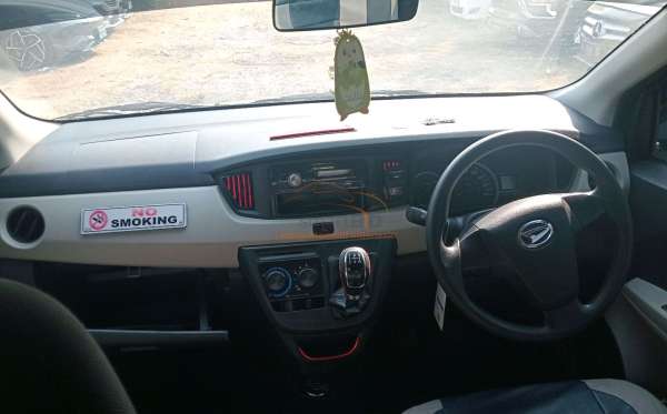 DAIHATSU SIGRA