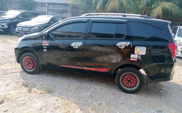 DAIHATSU SIGRA