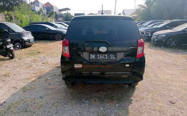 DAIHATSU SIGRA