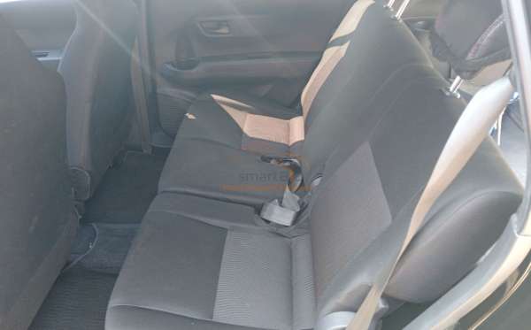 DAIHATSU SIGRA