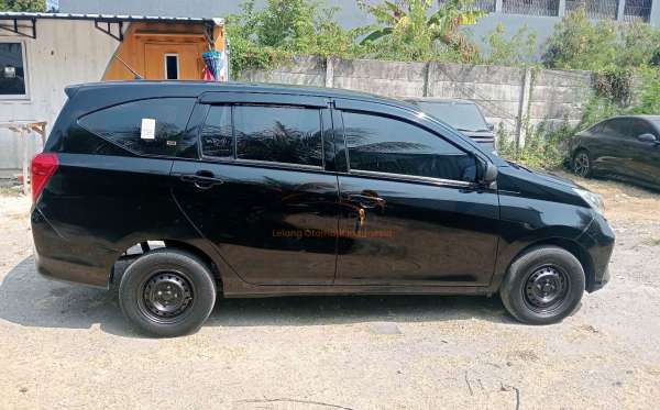 DAIHATSU SIGRA