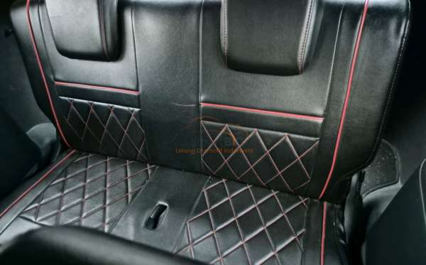 DAIHATSU  SIGRA  1.2 R