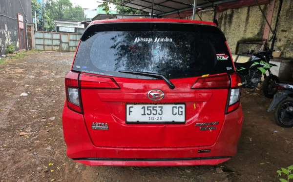 DAIHATSU  SIGRA  1.2 R