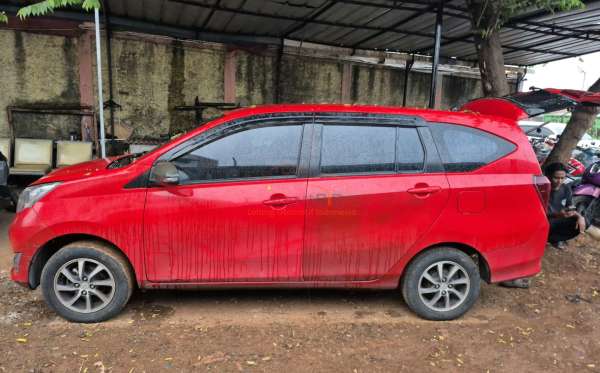 DAIHATSU  SIGRA  1.2 R