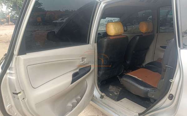 DAIHATSU XENIA 1.3 X