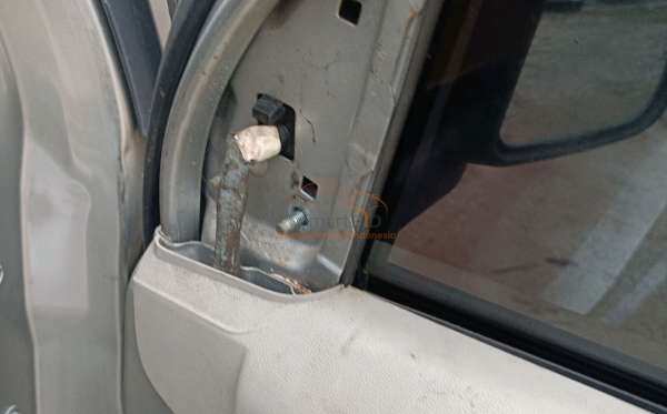 DAIHATSU XENIA 1.3 X