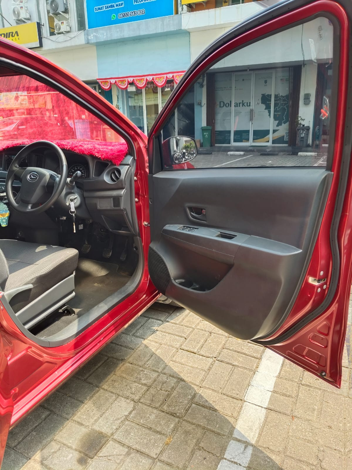 DAIHATSU SIGRA