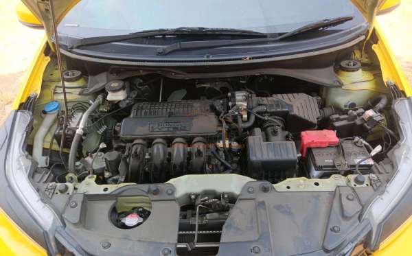 HONDA BRIO 1.2 RS CVT CKD