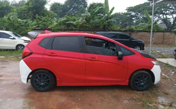 HONDA JAZZ GK5 1.5 RS