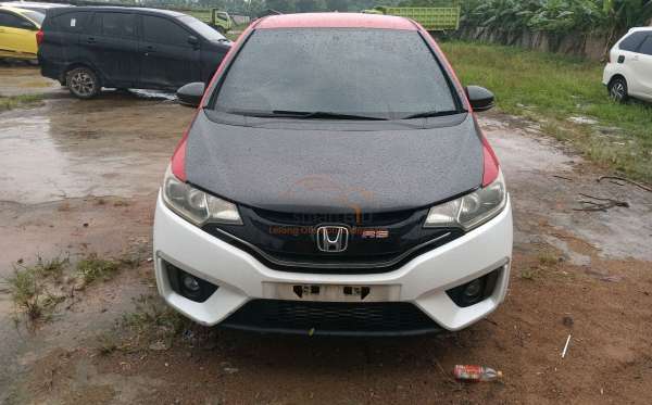 HONDA JAZZ GK5 1.5 RS