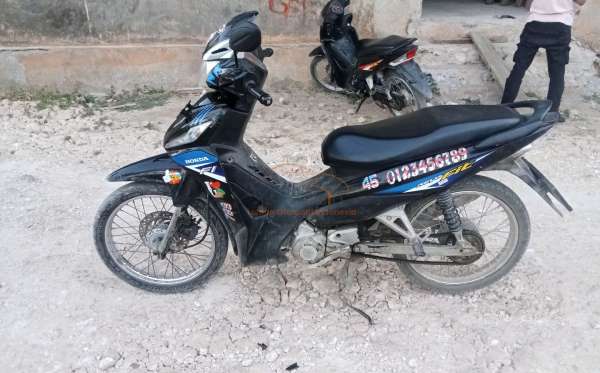 HONDA REVO FIT