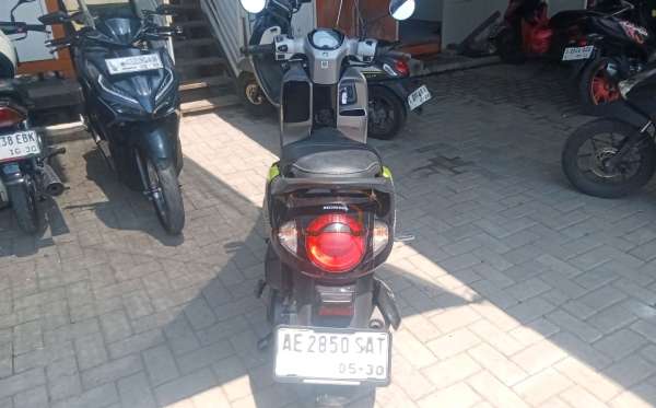 HONDA SCOOPY