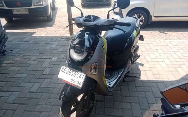 HONDA SCOOPY