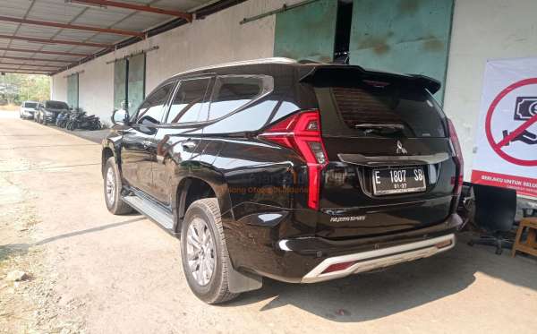 MITSUBISHI  PAJERO  SPORT 2.5L EXCEED (4X2)