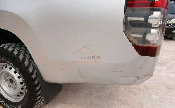 MITSUBISHI TRITON