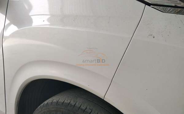 MITSUBISHI XPANDER