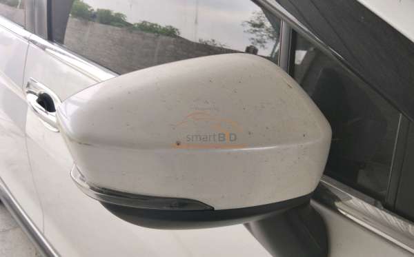 MITSUBISHI XPANDER