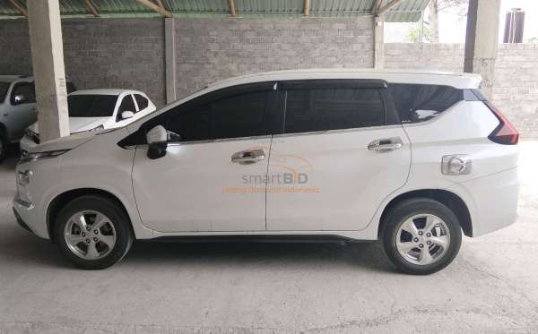 MITSUBISHI XPANDER