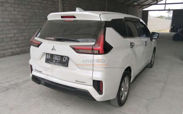 MITSUBISHI XPANDER