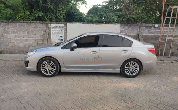 SUBARU IMPREZA 2.0