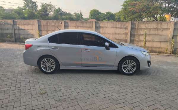 SUBARU IMPREZA 2.0