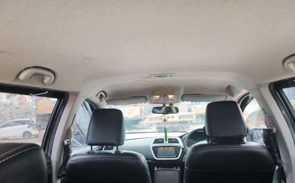 SUZUKI S CROSS 1.5