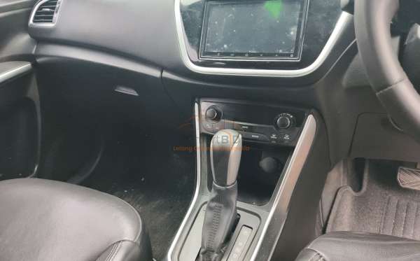 SUZUKI S CROSS 1.5