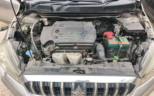 SUZUKI S CROSS 1.5