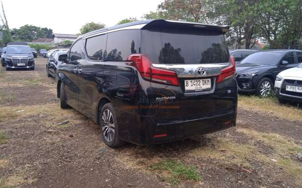 TOYOTA ALPHARD 2.5 G