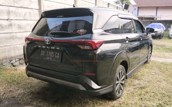TOYOTA AVANZA