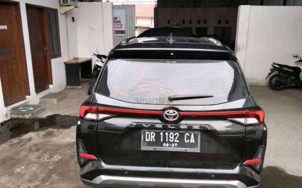TOYOTA AVANZA VELOZ
