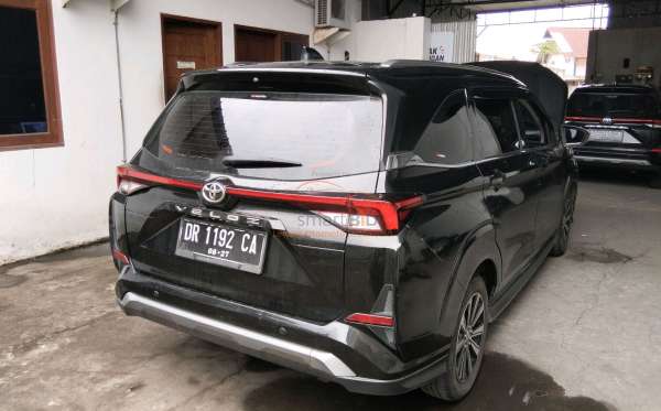 TOYOTA AVANZA VELOZ