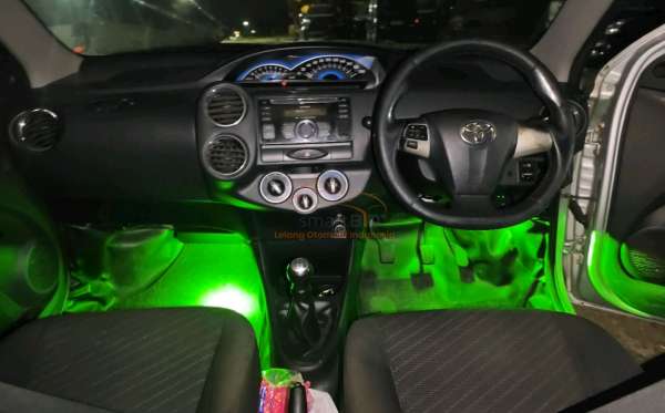 TOYOTA ETIOS