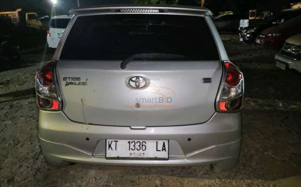 TOYOTA ETIOS