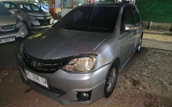 TOYOTA ETIOS