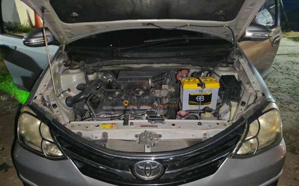 TOYOTA ETIOS