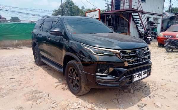 TOYOTA FORTUNER 2.8 VRZ