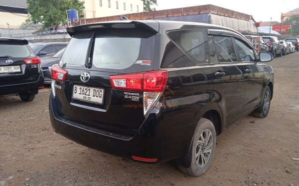 TOYOTA INNOVA 2.4 G