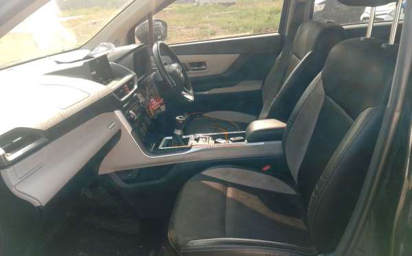 TOYOTA NEW VELOZ 1.5 M/T
