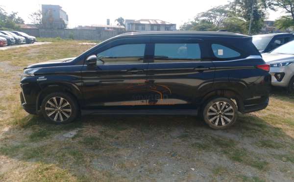 TOYOTA NEW VELOZ 1.5 M/T