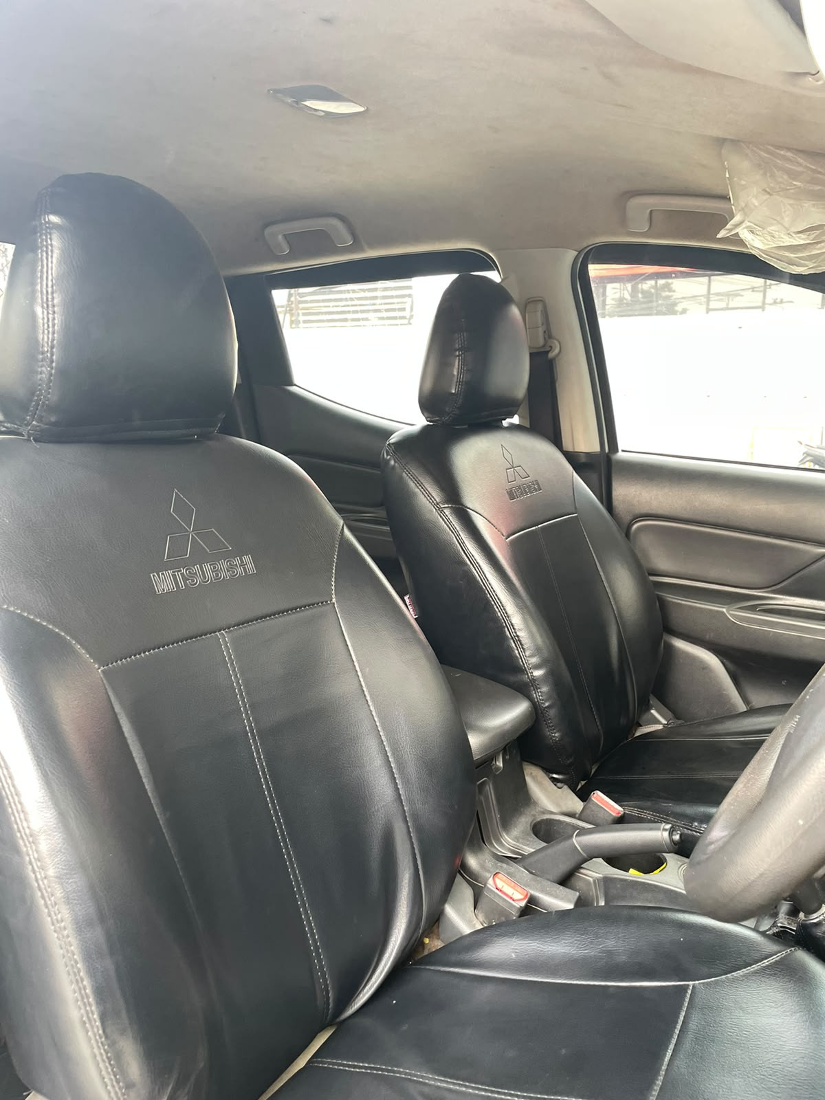 MITSUBISHI  TRITON DC HDX